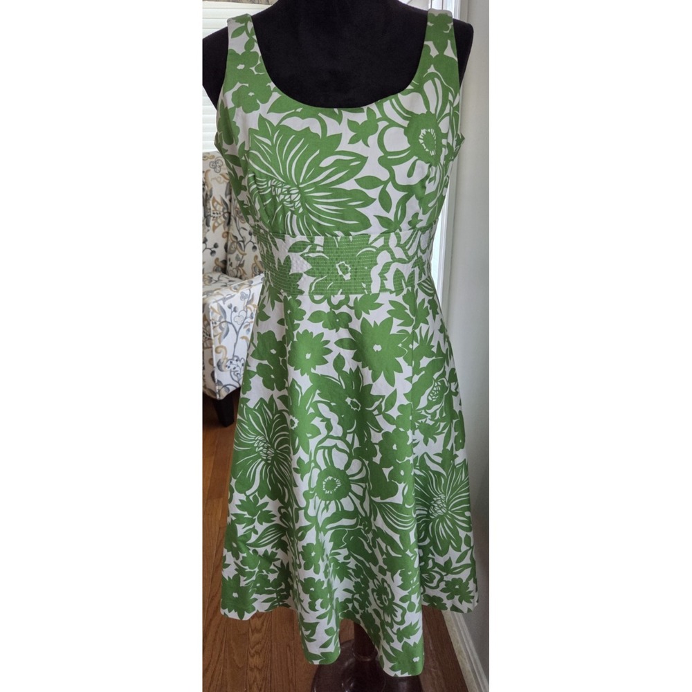 Donna Ricco Green and White Floral Fit-and-Flare Dress